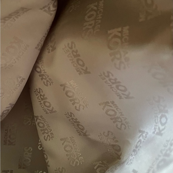 Sold MICHAEL KORS Pebble Leather Fulton Chain Med Shoulder Tote Luggage Brown - Picture 10 of 14